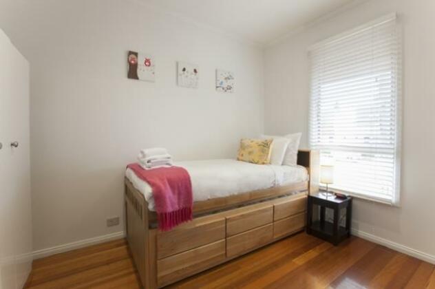 Boutique Stays - Melrose Terrace Townhouse in North Melbourne - Photo4