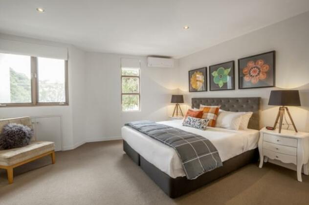 Boutique Stays - Somerset Terrace Townhouse in Richmond