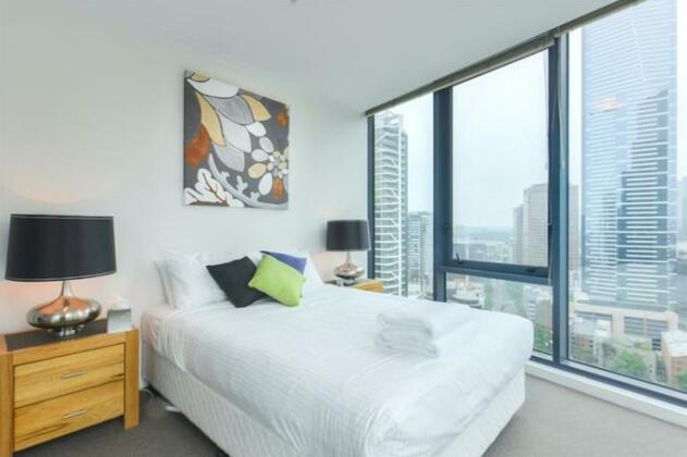 Cityviews - 3 Bedroom Apartment - StayCentral - Photo5