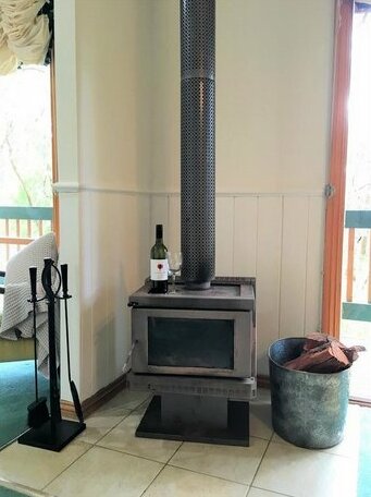 Cockatoo Cottages - Photo2