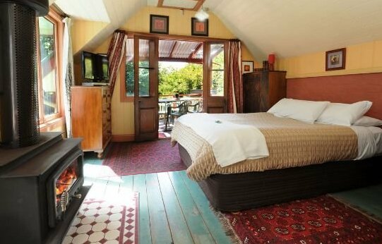 Como Cottage Accommodation - Photo4