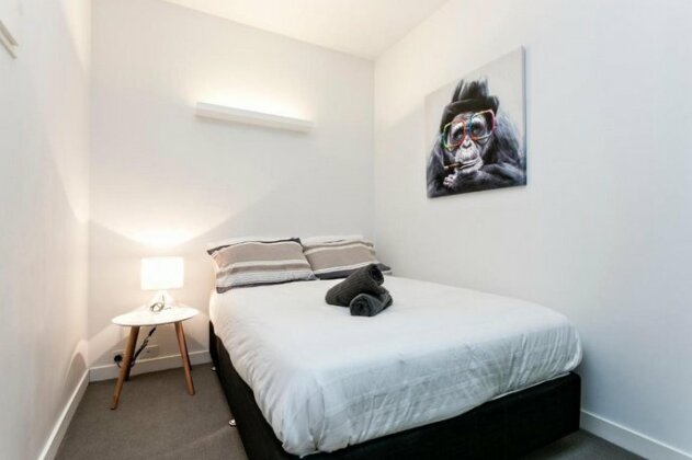 Complete Host Leopold Apartments - Photo3