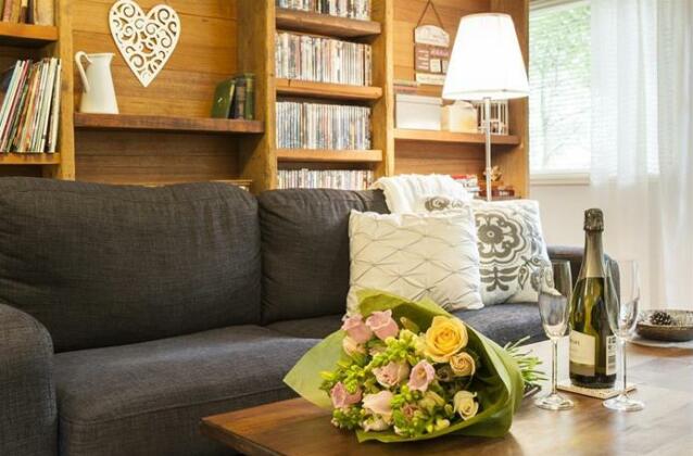Cottage in the Forest - Photo3