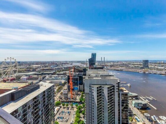 Docklands Waterfront 1006PR 2 Bed Free Wifi - Photo3