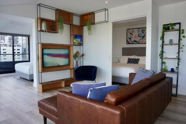 Flinders Luxury Penthouse - Photo3