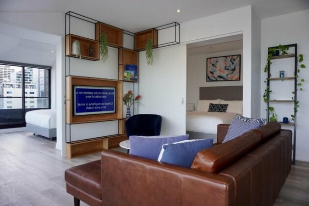 Flinders Luxury Penthouse - Photo5