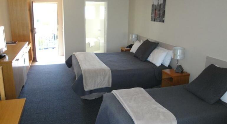 Footscray Motor Inn and Serviced Apartments - Photo5