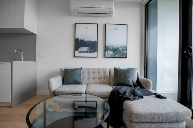 Grey Style Simple and Cozy Apt@Parkville+Carpark - Photo5