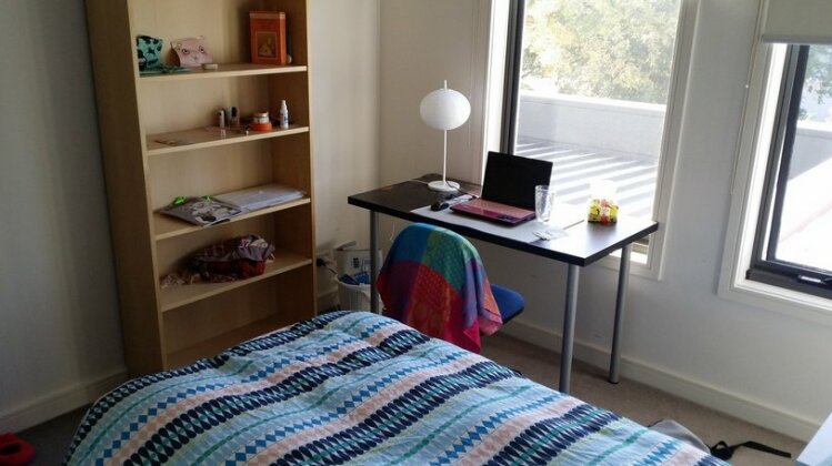 Homestay - a room for Uni Student in Mulgrave - Photo2