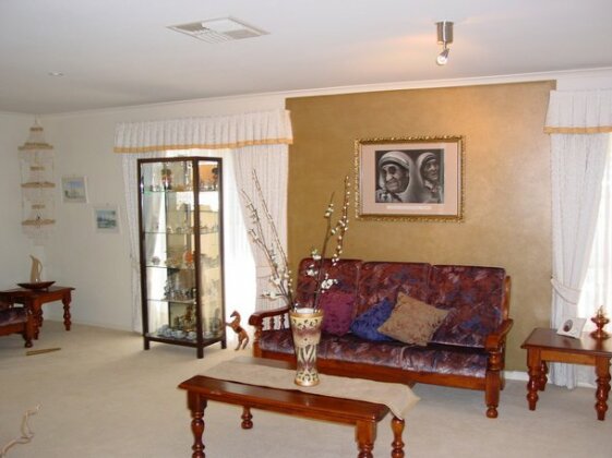 Homestay - Ideal setting for Uni Students - Photo3