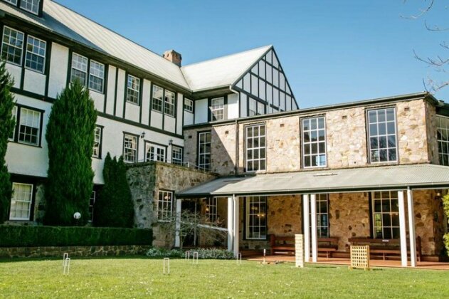 Marybrooke Manor - Photo2
