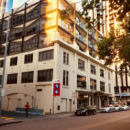 Melbourne cbd apartment