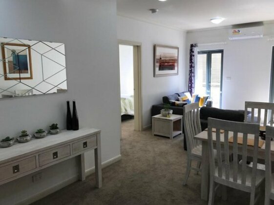MH CBD Private Apartment @ Flinders Lane - Photo2
