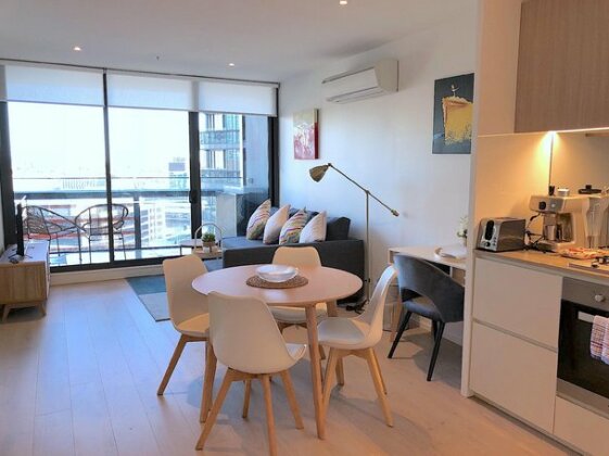 Pride Docklands Waterfront Apartment City View - Photo2