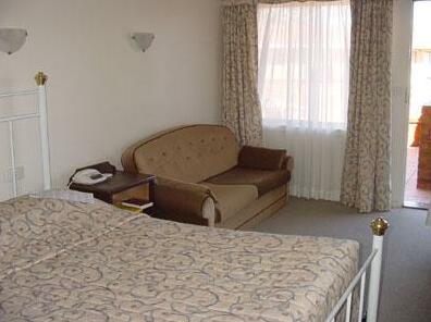 Ringwood Regent Motor Inn - Photo4