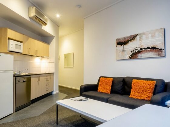 Riverside Apartments Melbourne - Photo4