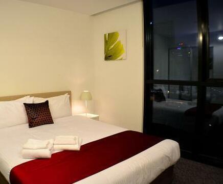 Royal Stays Apartments Docklands - Photo2