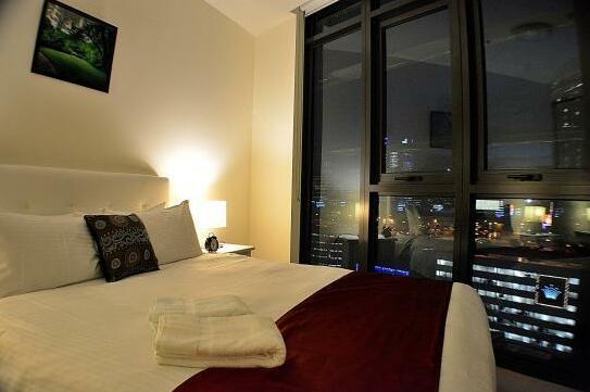 Royal Stays Apartments Melbourne- Southbank - Photo4