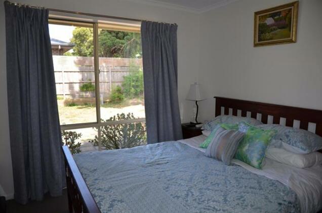 The Houses Yarra Valley Maroondah 3 Bedroom - Photo5
