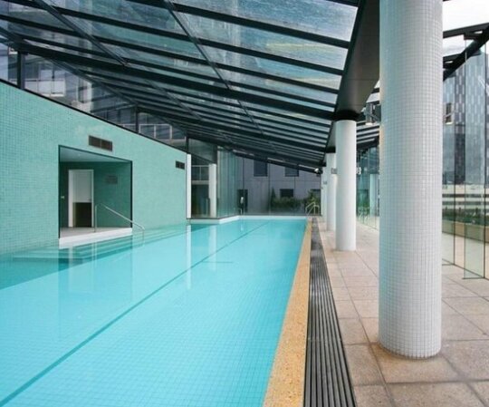 The Walkup Luxury Central 3BD Apartment+Gym+Pool - Photo5
