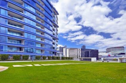 View Apartment at Docklands