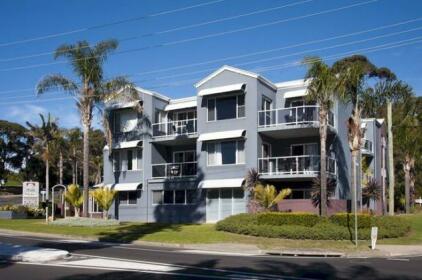 Mollymook Cove Apartments