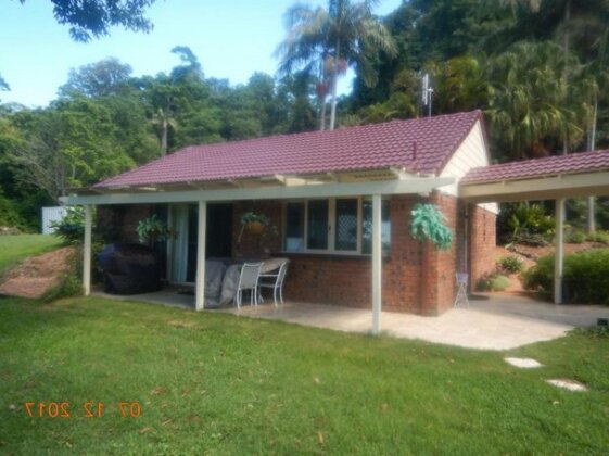 Kookaburra Cottage Montville - Photo3