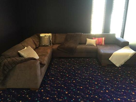 Modeo - Whole House 6 Bedrooms 6 Bathrooms - Photo2