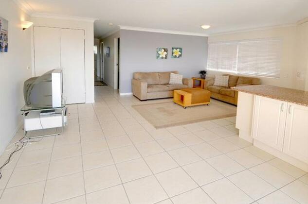 Mooloolaba/Maui Unit 6 - Photo3