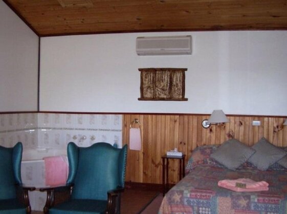 Cedar Lodge Cabins - Photo4