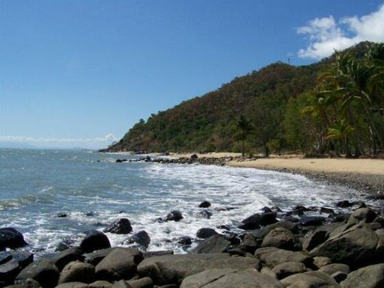 Turtle Cove Beach Resort - Photo4