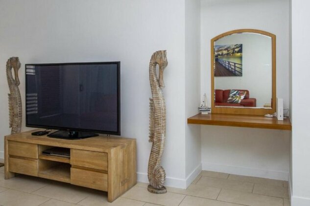 1 Bright Point Apartment 5301 - Photo3