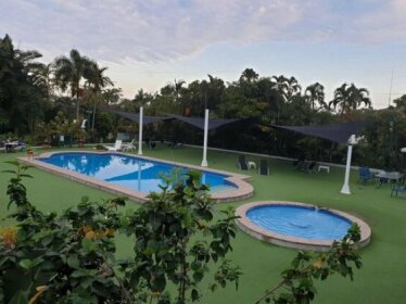 Magnetic Island Resort Sleeps 3 Free WIFI
