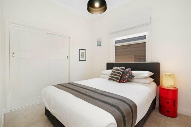 Newcastle Executive Homes - Cooks Hill Cottage - Photo5