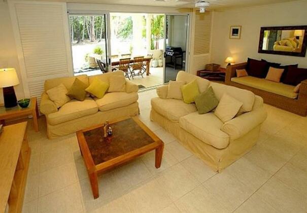 Plantation House 5 - Photo3