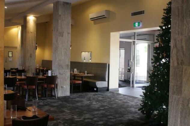 Newman Hotel - Photo3
