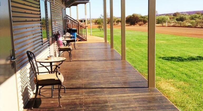 Newman Rivergums Village - Photo5