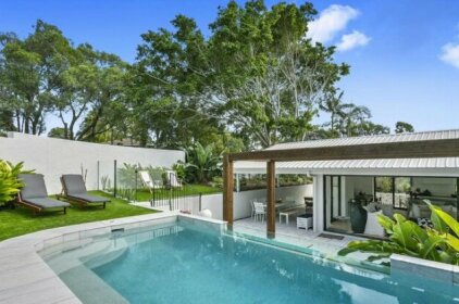 Home in the Heart of Noosa Heads - 6 Currawong Street Noosa Heads QLD
