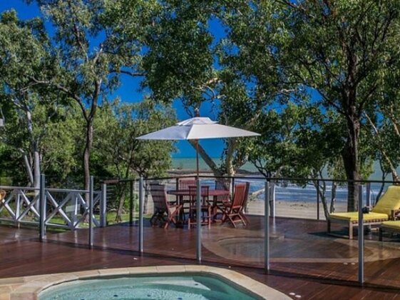 Cottonwood - Private Beachfront - Photo3
