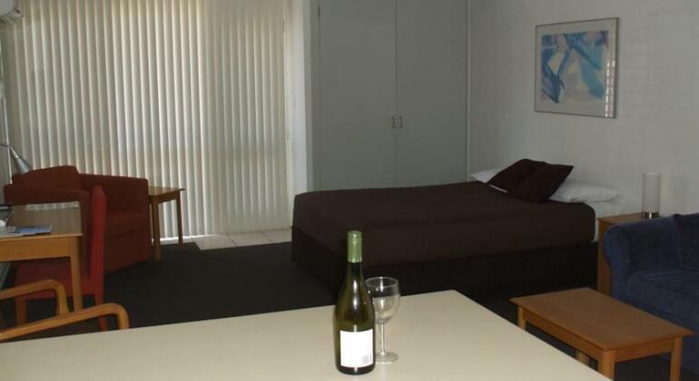 Summer East Serviced Apartments - Photo4