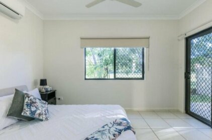 Secure 2 bed unit in Gray - close Palmerston City