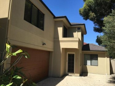 4x3 Townhouse In Rivervale