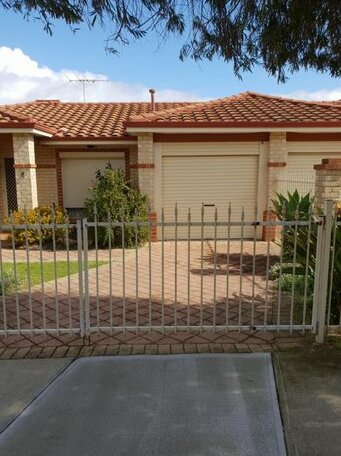Beachside Retreat Perth - Photo2
