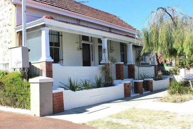 Captain's Heritage Cottage