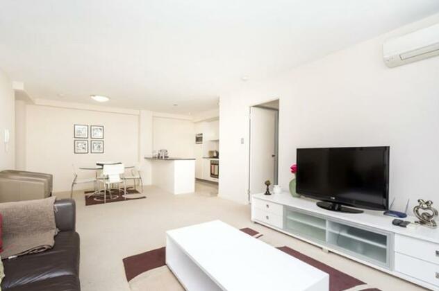 Cosy Modern Central Apartment - Photo3