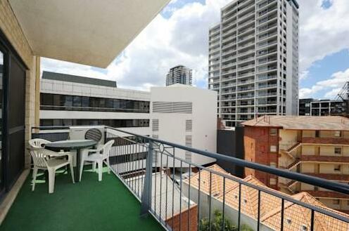 Executive Short Stay and Holiday Apartments East Perth - Photo4