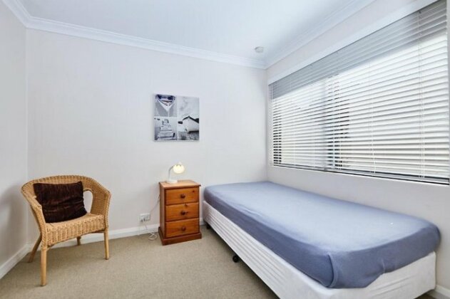Fremantle Townhouse Unit 6 - Photo3