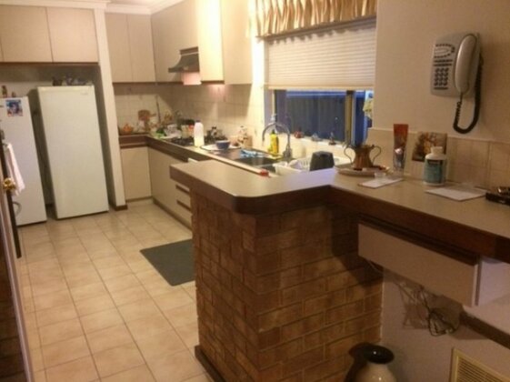 Homestay - Lovely Home close to Curtin Univer - Photo2