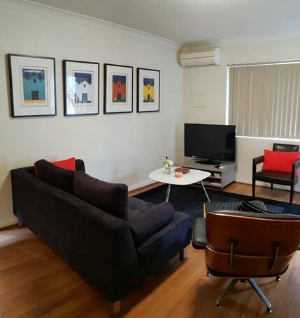 Mt Lawley Superb 2 BR location Comfort style 1 - Photo2
