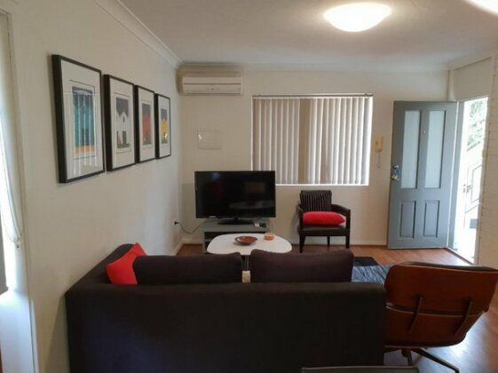 Mt Lawley Superb 2 BR location Comfort style 1 - Photo5